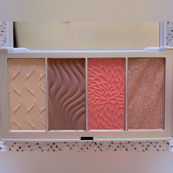 PÜR 4-IN-1 SKIN-PERFECTING POWDER Face Palette MEDIUM TAN - Picture 4 of 4